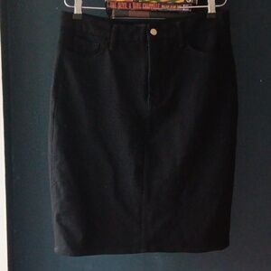 Jen 7 Pencil Skirt with stretch